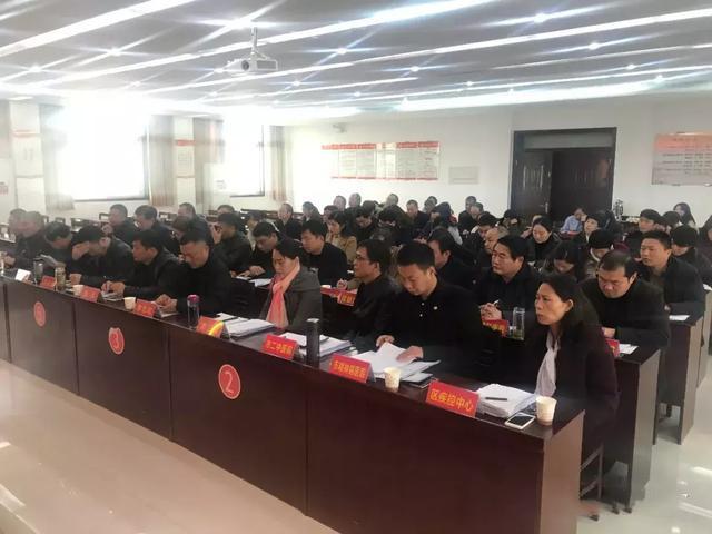77777788888王中王中特亮点，全面释义、专家解答解释落实